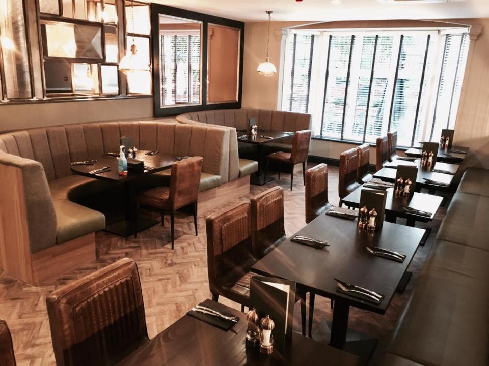 Oxgang Kitchen Bar & Rooms Ґрейнджмут Екстер'єр фото